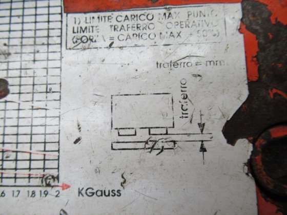 --- 1000 吊钩磁石