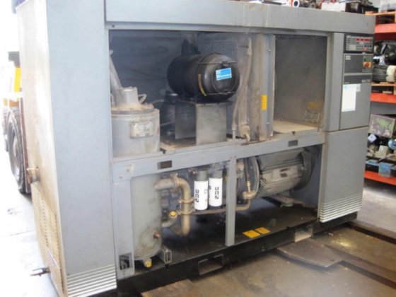 1990 アトラスコプコ GA 75