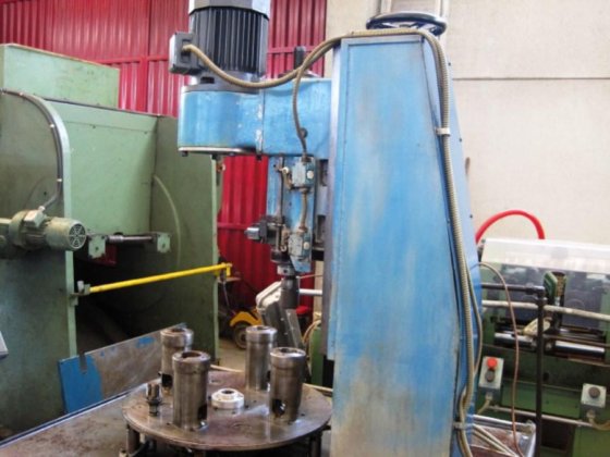 AURORA - 金属攻丝机