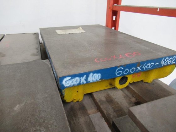 0600x0400 - 铸铁平面