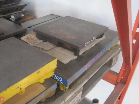 0600x0400 - 铸铁平面