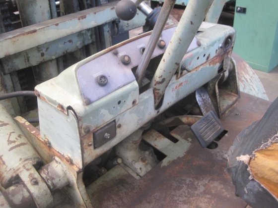 CLARK 50 ディーゼルリフトトラック