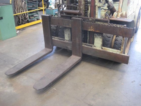 克拉克 50 柴油举升车