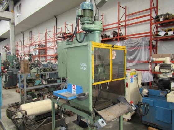 VIGEL UM 73 多轴攻丝机