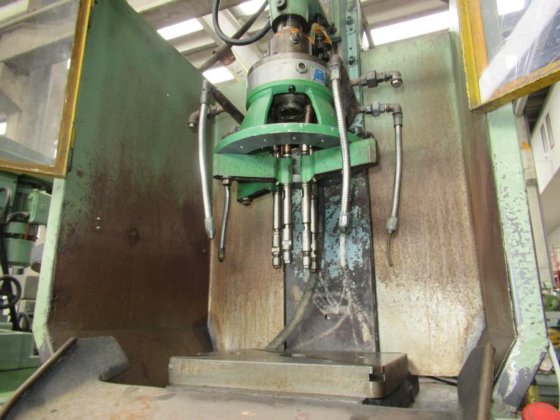 VIGEL UM 73 多轴攻丝机