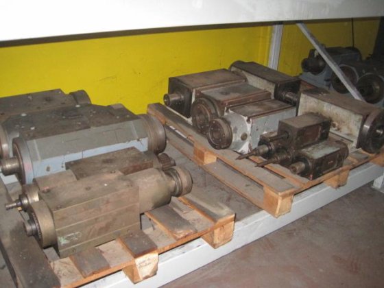 ユニタ・アレスアチャ? Boring unit