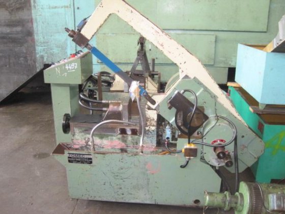 FOMEC - 自动带锯机