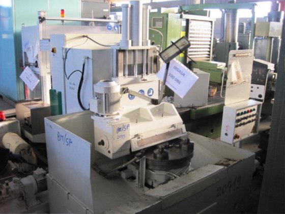 IRSASA 4.176 金属垂直