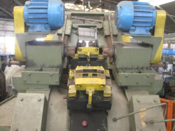 RIELLO - 回转工作台铣床