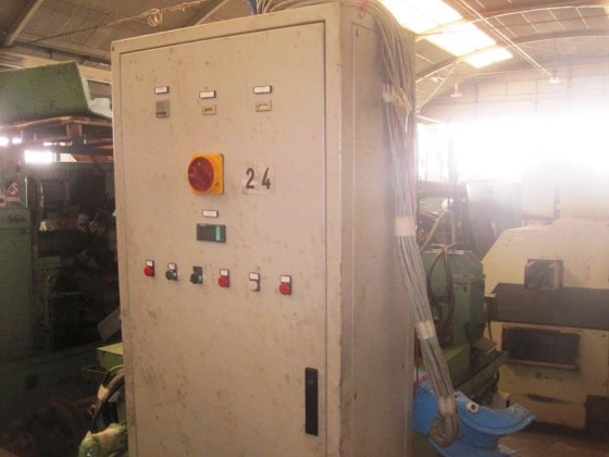 --- PB 耦合锣铣床