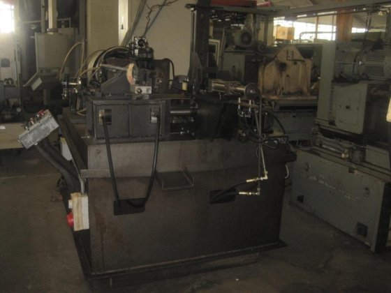 --- PB 耦合锣铣床