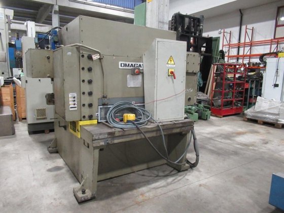 OMAGATTI 1020/C 机械剪切机
