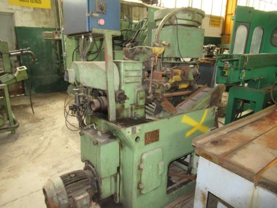 TRAUB A42 / AM42 Torno