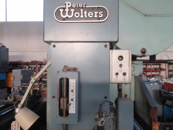 彼得·沃尔特斯 IL-12 垂直研磨机