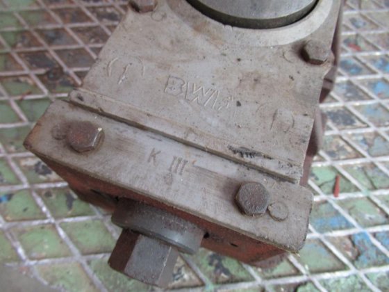 BWF Fixators K III 固定レベラー