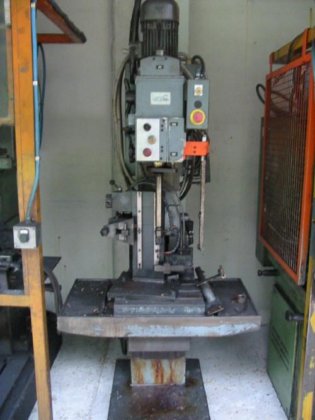 ZUCCA CIELO T 16 菜钻头机柱