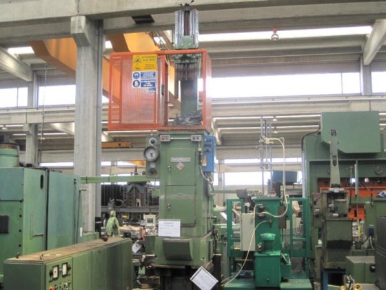 1977 MARCHELLO BVI 1200.15000 内部