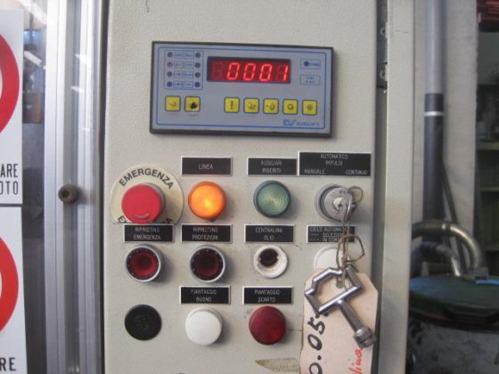 Prensa de bordo reto