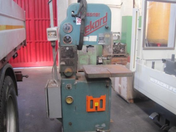 MOSSNER REKORD SSF 420垂直带锯机