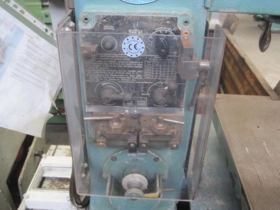 MOSSNER REKORD SSF 420垂直带锯机