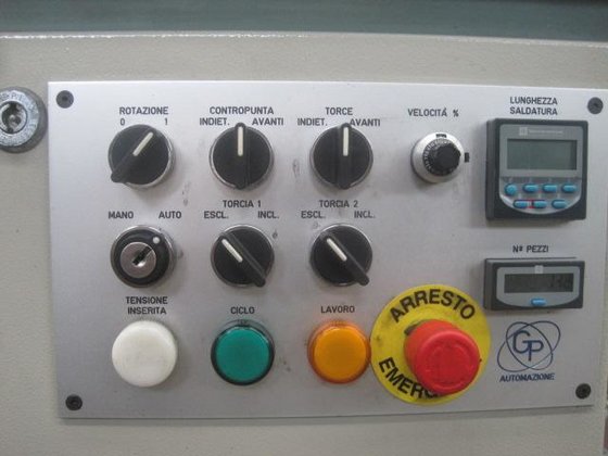 GPフォーク溶接ベンチ