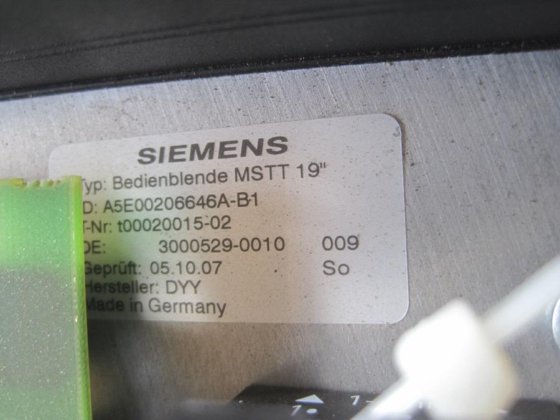 西门子 6FC5203-0AF22-1AA0 机器控制面板 SINUMERIK 840D