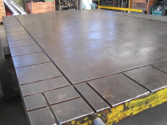 3000x2050 鋳鉄サーフェスプレート
