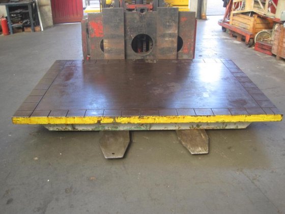 3000x2050 鋳鉄サーフェスプレート