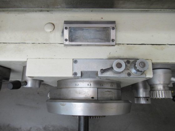 塔切拉715 UA 液压