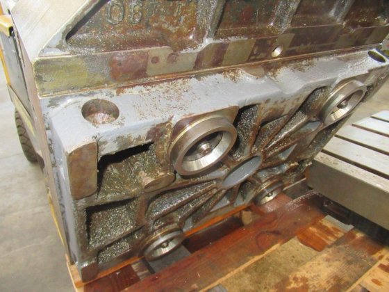 0630x0630 T 槽孔表面平台