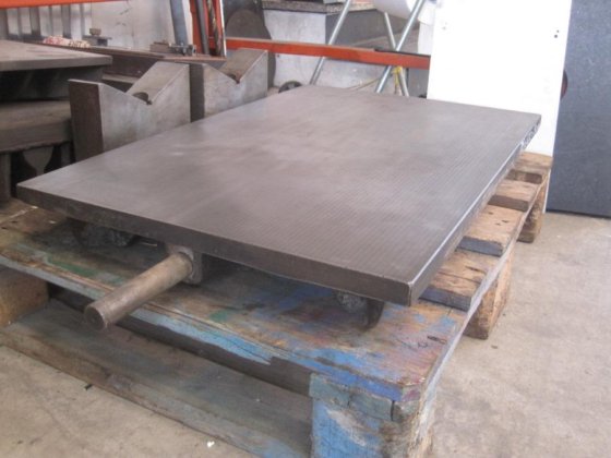 0715x0470 铸铁工作平台