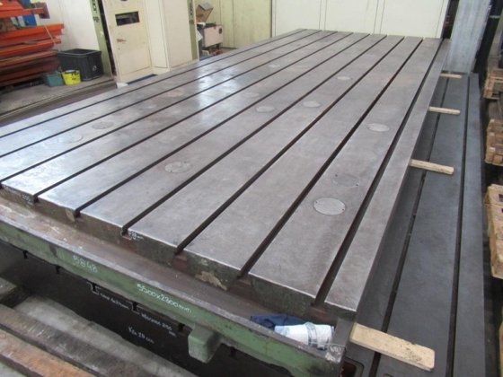 5500x2300 T 槽表面平台