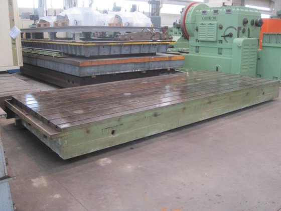 5500x2300 T 槽表面平台