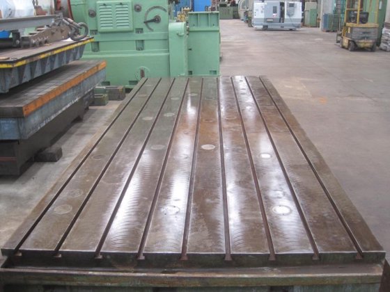 5500x2300 T 槽表面平台