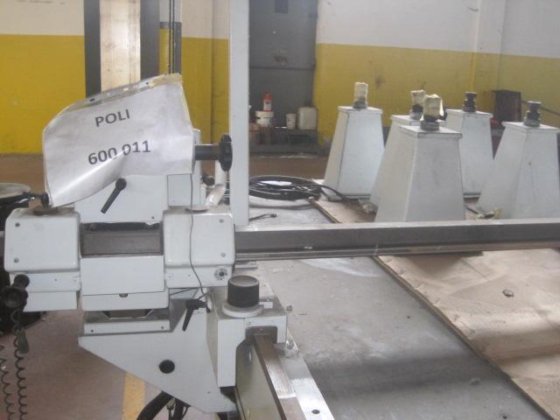 POLI P 2500 N 表面测量尺，带花岗岩工作台