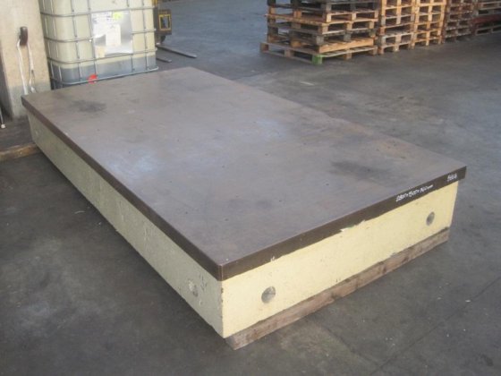 2800x1500 铸铁工作平台