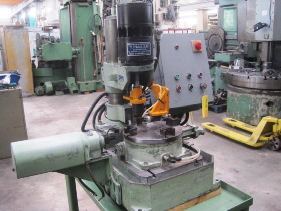 PAGLIARI 气动冲压机，带转台