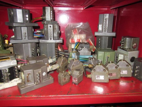 電気材料 電気機器