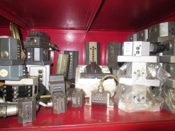 電気材料 電気機器