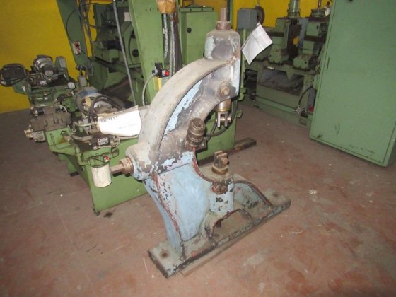 LUNETTA 车床专用定心架