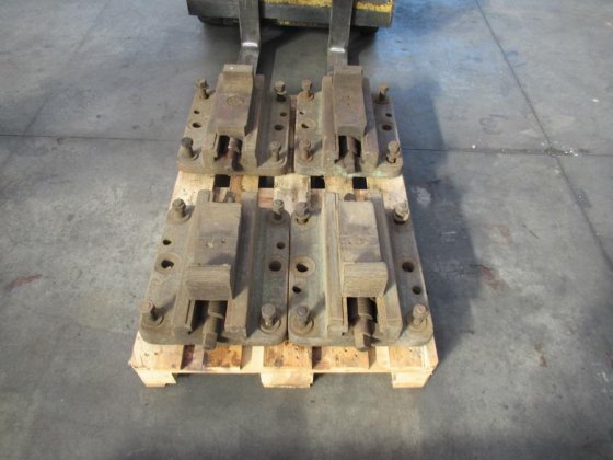 タルタルーガ ロボックス ジャウス フォー ラス