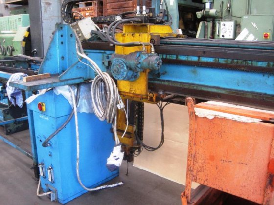 门式升降装载机