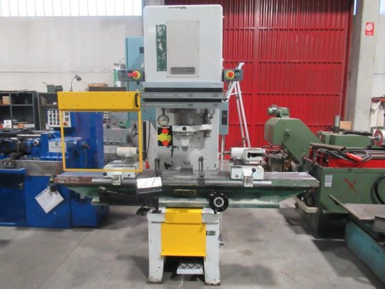 1971 GALDABINI RPRS/80 液压矫直机