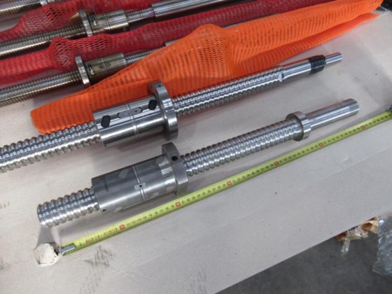 ボールねじの球形逆回転