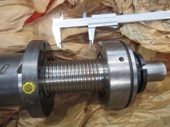 ボールねじの球形逆回転