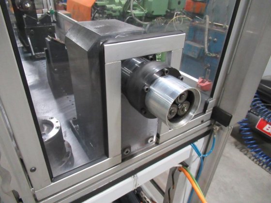 2012 O.M.P.A.C. 压床中心，带尾座