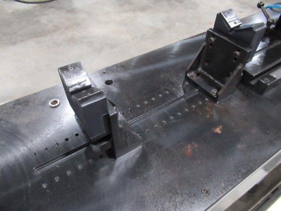 2012 O.M.P.A.C. 压床中心，带尾座