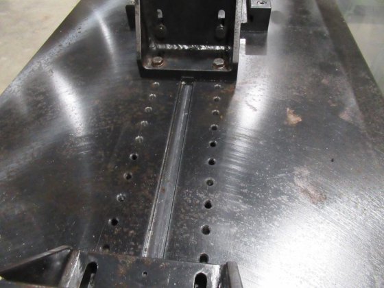 2012 O.M.P.A.C. 压床中心，带尾座