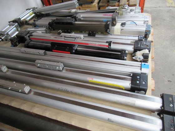 ORIGA PARKER アタッチ؟