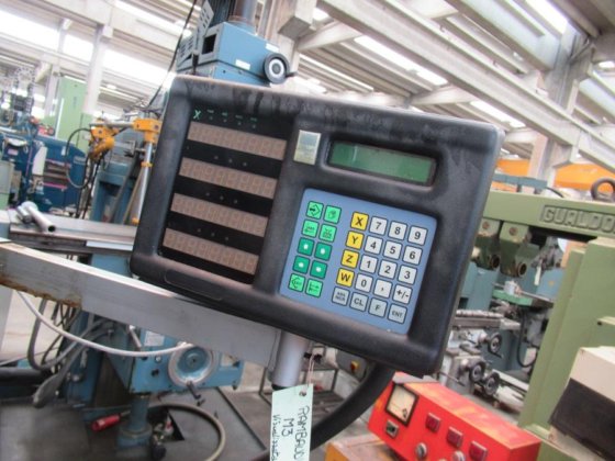 1987 RAMBAUDI M3 立式铣床